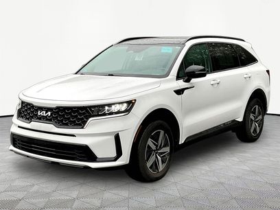 Used 2023 Kia Sorento S w/ Panoramic Sunroof Package