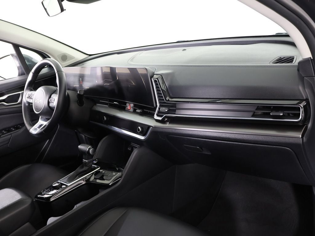 Used 2023 Kia Sportage EX FWD image 28