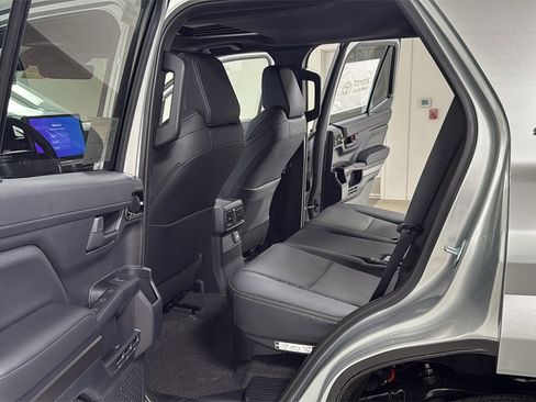 New 2026 Toyota 4Runner TRD Sport image 15