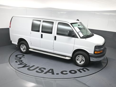 Certified 2024 Chevrolet Express 2500 w/ Driver Convenience Package image 31