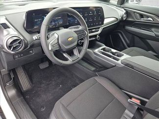 New 2026 Chevrolet Equinox EV LT w/ Comfort Package AWD/4WD video 3