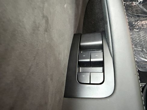 Used 2025 Tesla Model 3 Long Range image 30