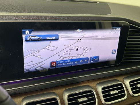 Certified 2025 Mercedes-Benz GLE 350 4MATIC image 30