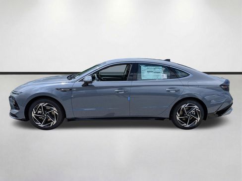 New 2026 Hyundai Sonata SEL FWD image 7