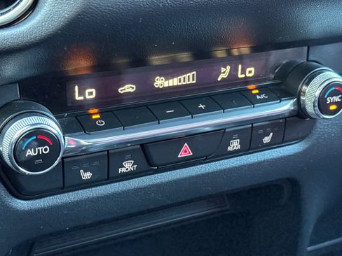 Used 2023 MAZDA CX-30 AWD 2.5 S w/ Preferred Package image 22