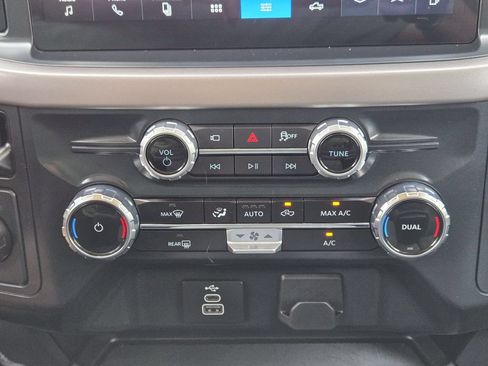 Used 2025 Ford F150 XLT w/ Equipment Group 301A Standard RWD image 21