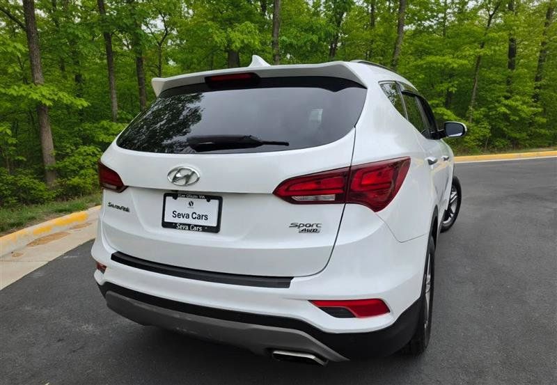 Used 2018 Hyundai Santa Fe Sport w/ 2.4L Tech Package 04 AWD/4WD image 5