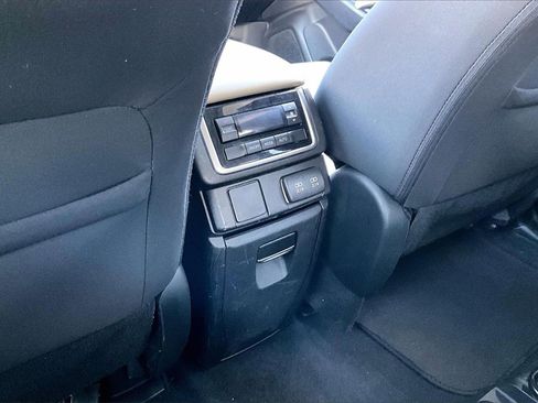 Used 2021 Subaru Ascent Premium w/ Sport Package image 29