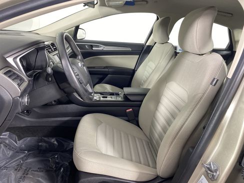 Used 2018 Ford Fusion S FWD image 13