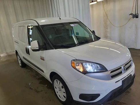 Used 2018 RAM ProMaster City Tradesman SLT FWD image 2