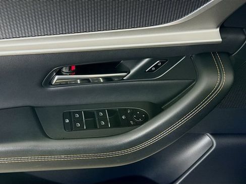Used 2025 MAZDA CX-90 Plug-In Hybrid w/ Premium Plus AWD/4WD image 17