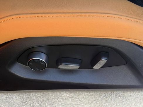 Certified 2023 Chevrolet Corvette Stingray Preferred Conv w/ Z51 Performance Package image 16