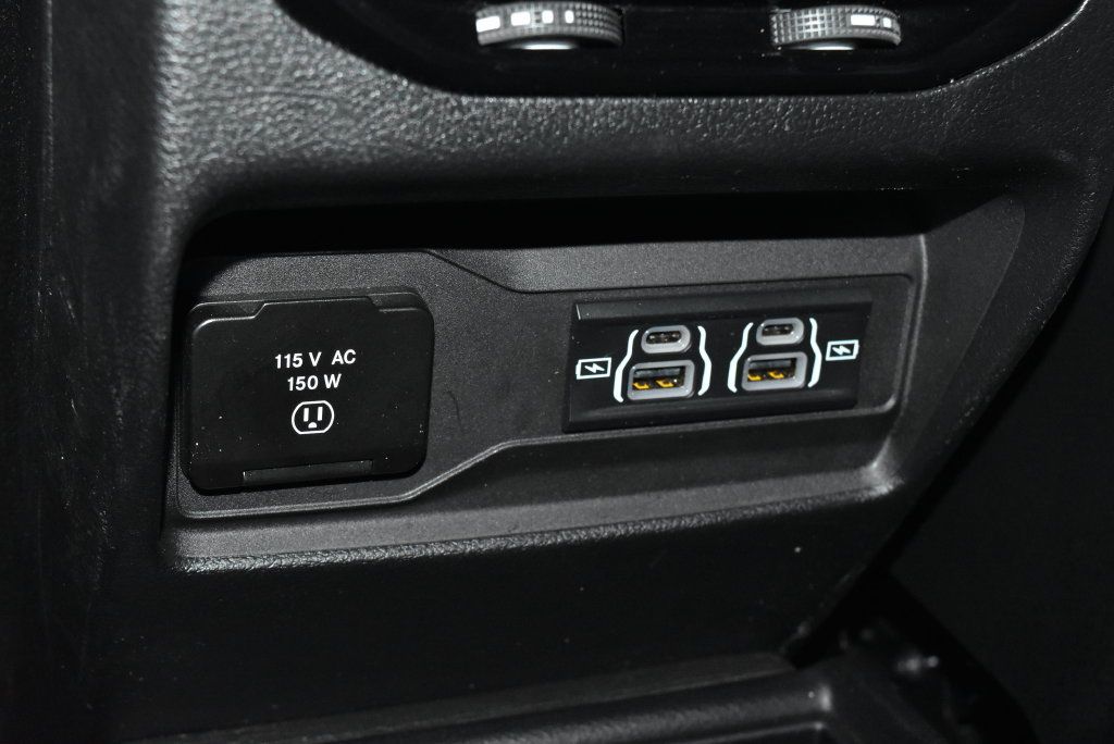 Used 2022 Jeep Grand Cherokee L Limited w/ MOPAR Finishing Package AWD/4WD image 20