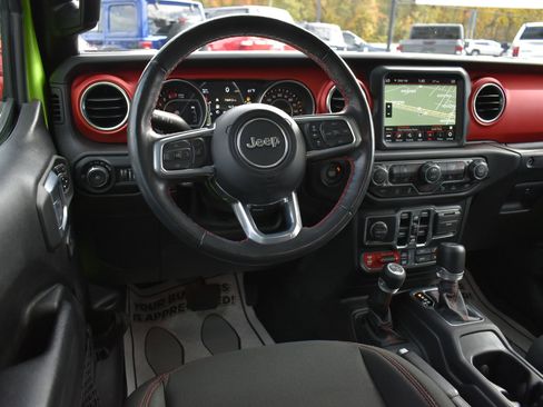 Used 2021 Jeep Wrangler Unlimited Rubicon w/ Dual Top Group image 14