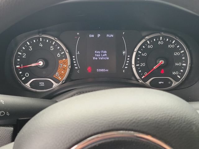 Used 2023 Jeep Renegade Latitude AWD/4WD image 12