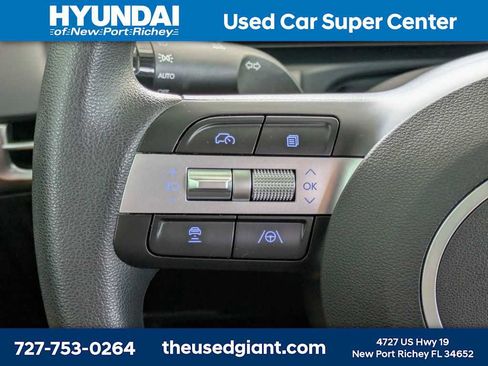 Certified 2025 Hyundai Tucson SEL FWD image 31