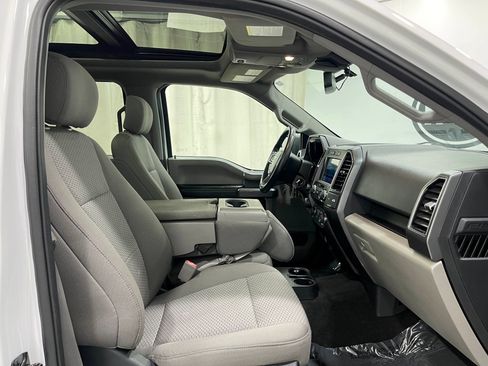 Used 2020 Ford F150 XLT w/ Equipment Group 302A Luxury AWD/4WD image 32