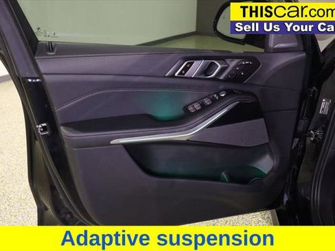 Used 2024 BMW X7 xDrive40i w/ M Sport Package image 29