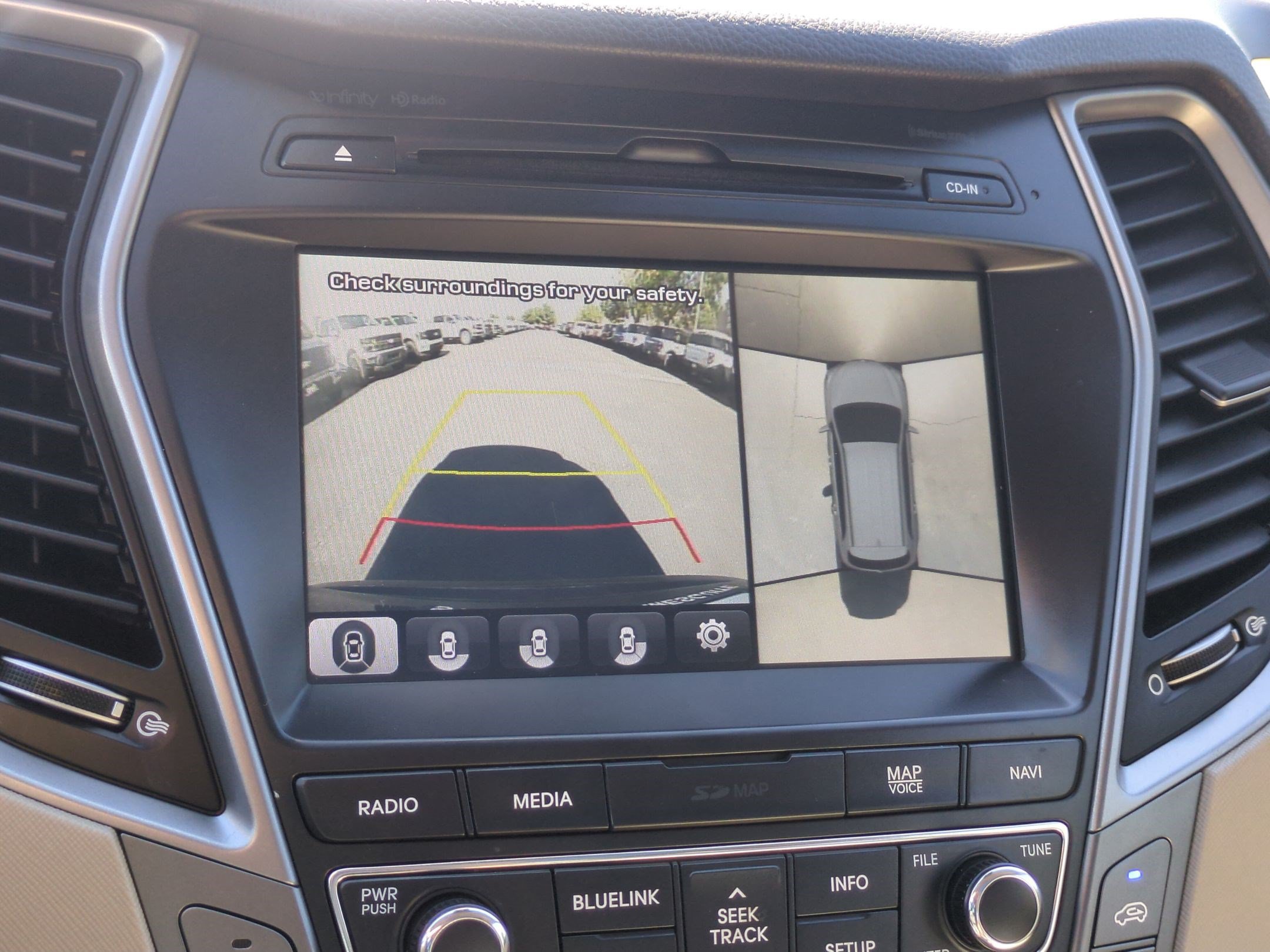 Used 2018 Hyundai Santa Fe Limited AWD/4WD image 25