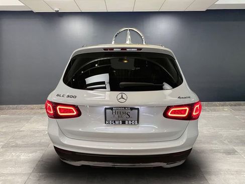 Certified 2022 Mercedes-Benz GLC 300 4MATIC image 5