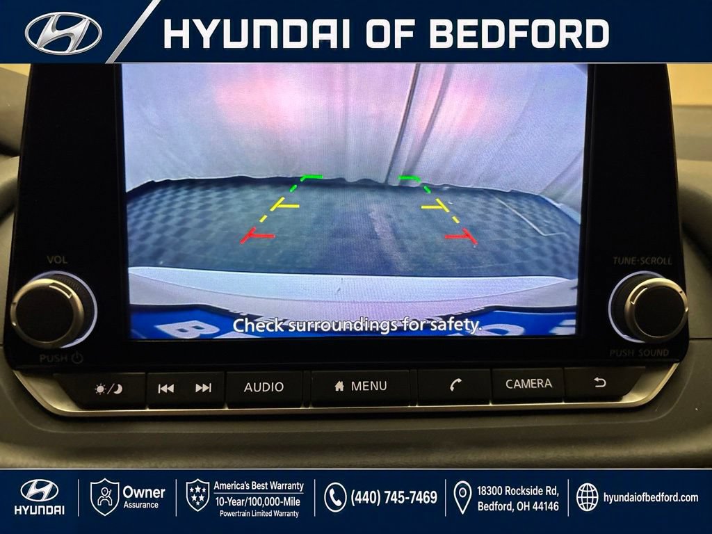 Used 2024 Nissan Rogue SV AWD/4WD image 23