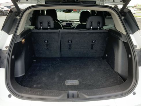 Used 2022 Buick Encore GX Select w/ Sport Touring Package FWD image 10