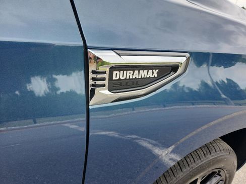 Certified 2025 GMC Yukon XL Elevation w/ Elevation Premium Package image 8