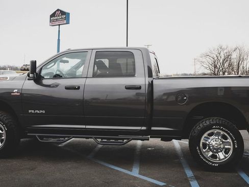 Used 2022 RAM 2500 Tradesman image 26