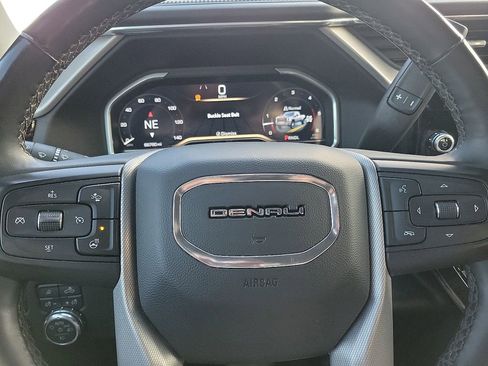 Used 2024 GMC Sierra 3500 Denali w/ Denali Reserve Package image 17