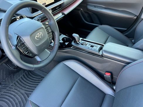 New 2026 Toyota Prius Plug-In Hybrid image 11