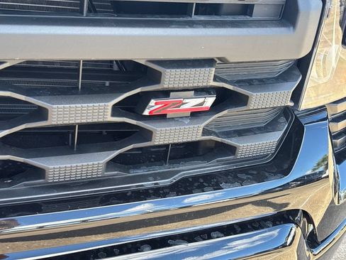 New 2026 Chevrolet Silverado 1500 Custom Trail Boss AWD/4WD image 3