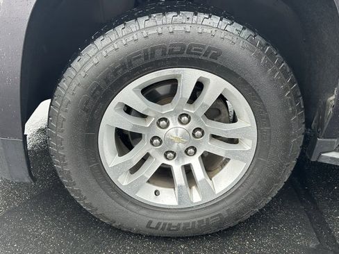 Used 2016 Chevrolet Tahoe LT w/ Luxury Package image 37