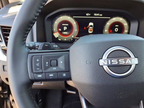 Certified 2025 Nissan Rogue Platinum AWD/4WD image 9