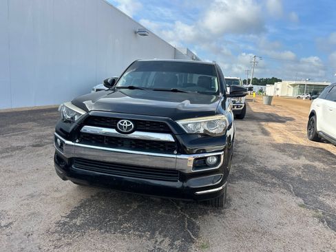 Used 2016 Toyota 4Runner Limited RWD image 2