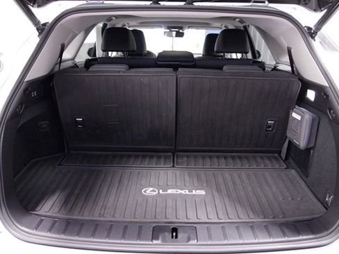 Used 2022 Lexus RX 350L Premium image 21