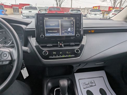 Certified 2022 Toyota Corolla LE image 19