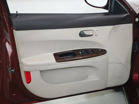 Used 2008 Buick LaCrosse CXL w/ Driver Confidence Package image 19