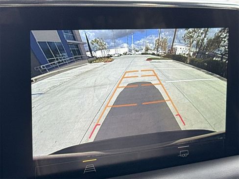 Used 2024 Chevrolet Suburban Premier image 13