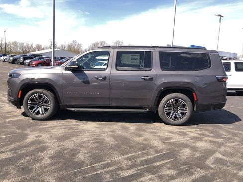New 2026 Jeep Grand Wagoneer L 4WD image 11