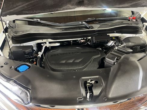 Used 2017 MAZDA CX-5 Touring w/ Preferred Equipment Package AWD/4WD image 23