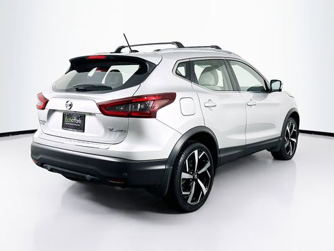 Used 2022 Nissan Rogue Sport SL image 9