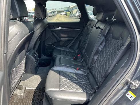 Used 2023 Audi SQ5 Premium Plus w/ Premium Plus Package image 10