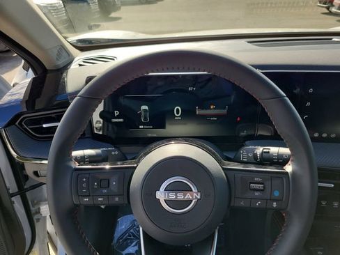 New 2026 Nissan Kicks SR image 13