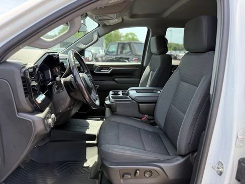 Used 2022 Chevrolet Silverado 1500 RST AWD/4WD image 12