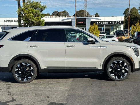New 2026 Kia Sorento EX image 3