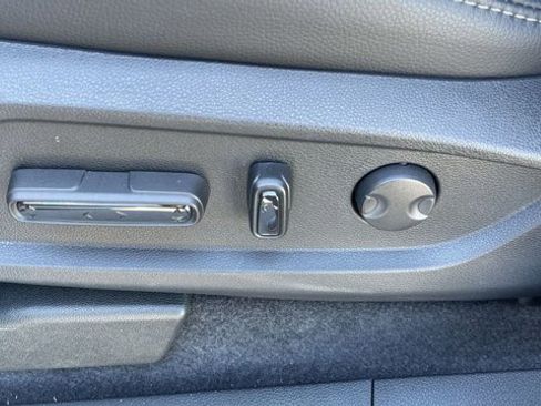 New 2025 Honda Pilot Touring image 10