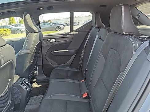 Used 2023 Volvo XC40 Recharge Plus w/ Protection Package Premier image 11