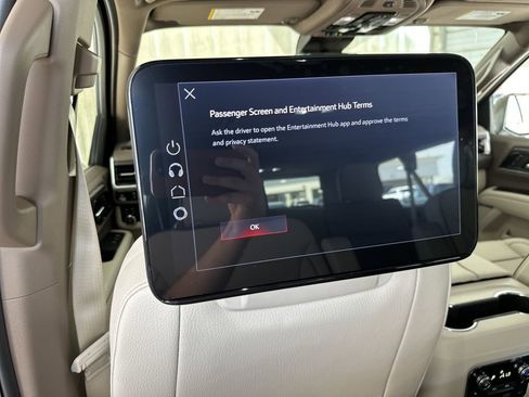 New 2026 GMC Yukon XL Denali image 33