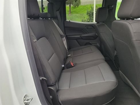 New 2026 Chevrolet Colorado W/T image 16