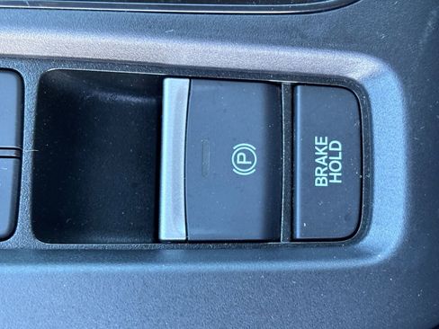 Certified 2024 Honda CR-V EX image 34
